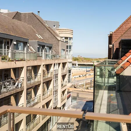 Orka - Spacious Duplex In A Prime Location Near The Sea Ostende