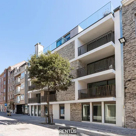 Orka - Spacious Duplex In A Prime Location Near The Sea